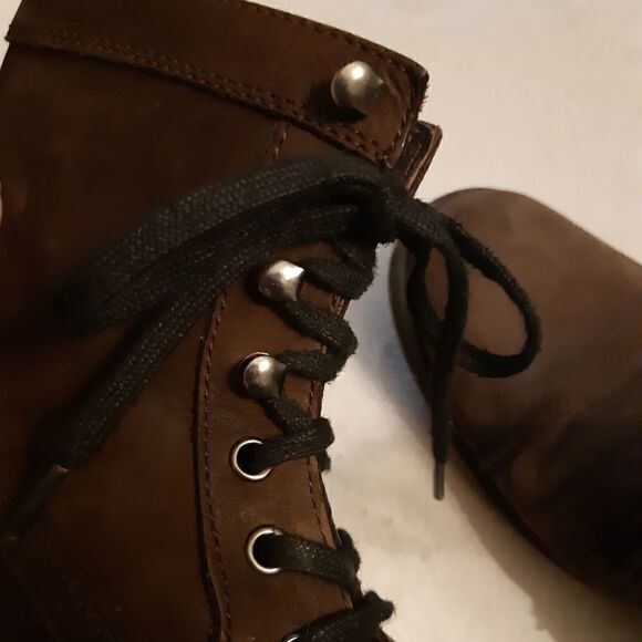 Cafeína Portugese Brown Lace Up Boots - Picture 11 of 13